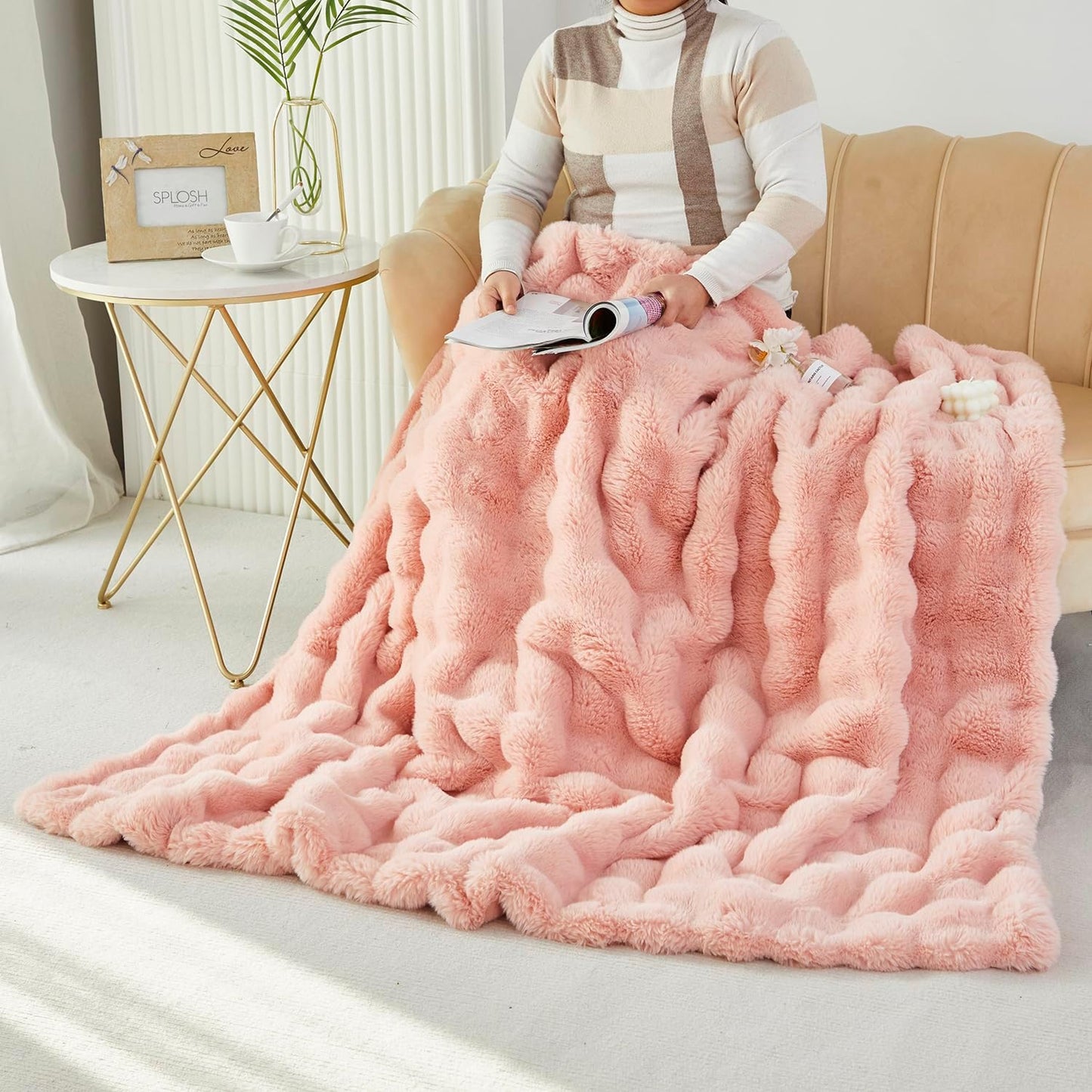 decorative soft fuzzy faux fur throw blanket for couch sofa 51''x63'', reversible plush warm fluffy blanket for bed chair, cute cozy thick bubble furry blanket for kids adults,blush pink